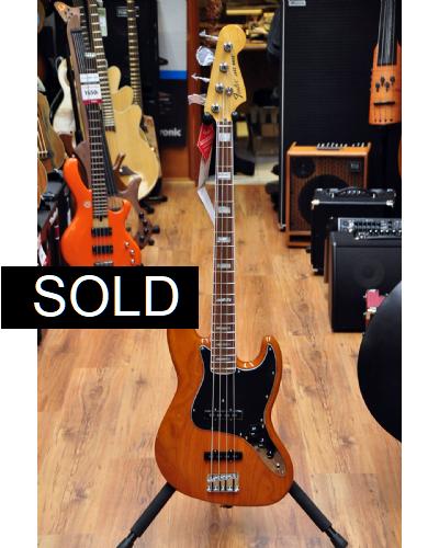 Fender Vintera 70's Jazz Bass Aged Natural
